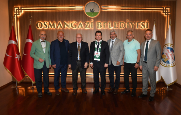 Bursaspor Yönetimiinden Osmangazi Belediye Başkaanı Erkan Aydın'a Ziyaret