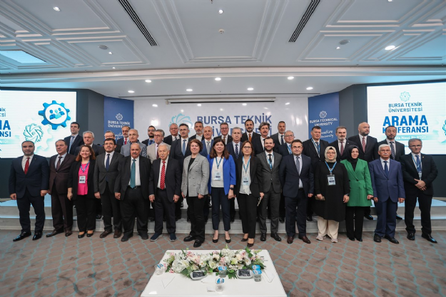 Bursa Vali Vekili Hamdi Bolat Arama Konferansının Açılış Bölümüne Katıldı