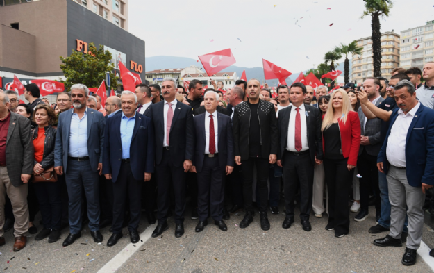 19 Mayıs Atatürk'ü Anma Gençlik ve Spor Bayramı Coşkusu Caddelere Sığmadı
