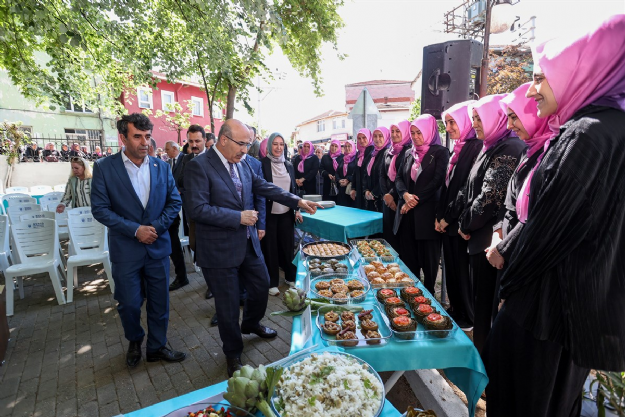 Bursa Valisi Mahmut Demirtaş Türk Mutfağı Haftasında
