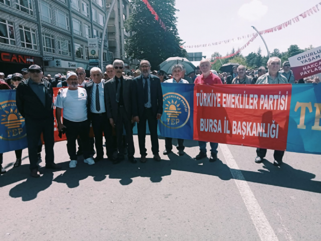 Türkiye Emekliler Partisinde Büyük Emekliler Mitinginde Hükümete Talepleri iletti