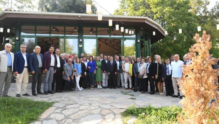 Osmangazi Belediye Başkanı Erkan Aydın Muhtarlar ile İşbirliği İçinde