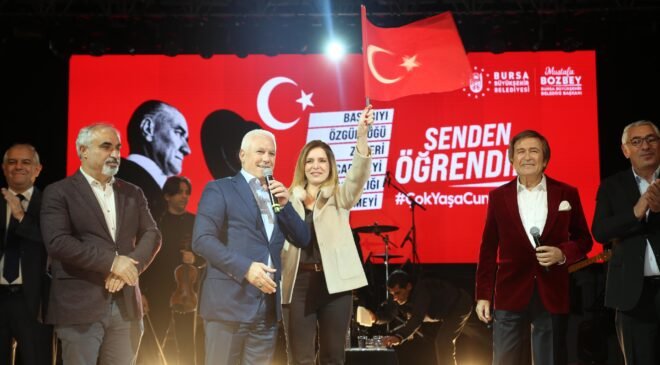 İnegöl ve Yıldırım’da 29 Ekim Cumhuriyet Bayramı Coşkusu