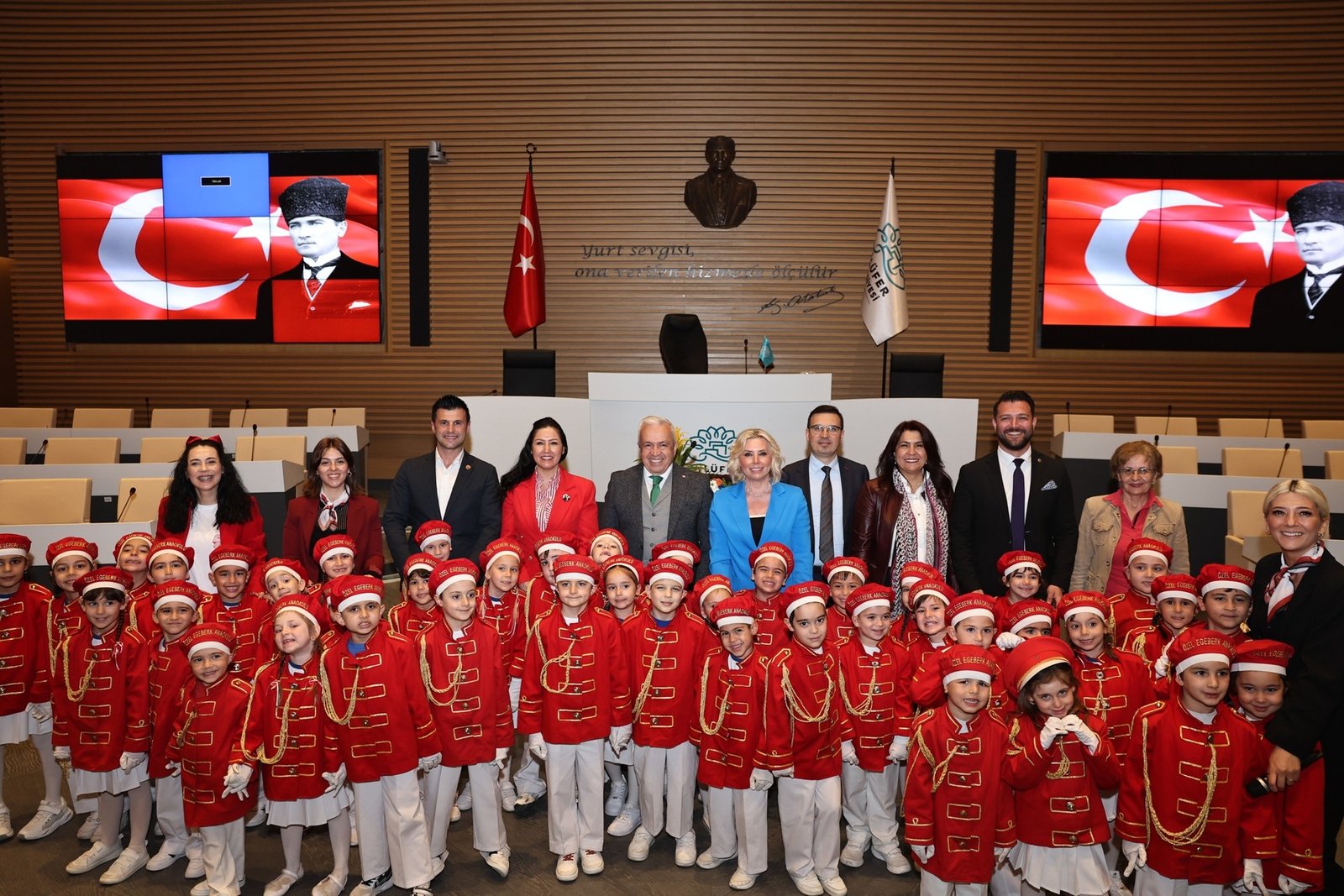 Nilüfer’de Miniklerin 23 Nisan Coşkusu