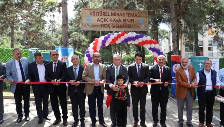 Bursa’da Türkiye’nin ilk “Kültürel Miras Temalı Açık Hava Sınıfı” Açıkdı