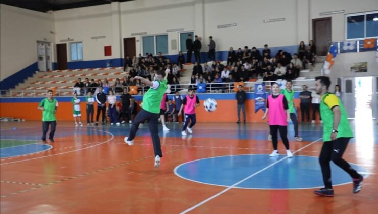İnegöl’de Engeller Sahada Aşıldı, Futsal Turnuvasında Dostluk Kazandı
