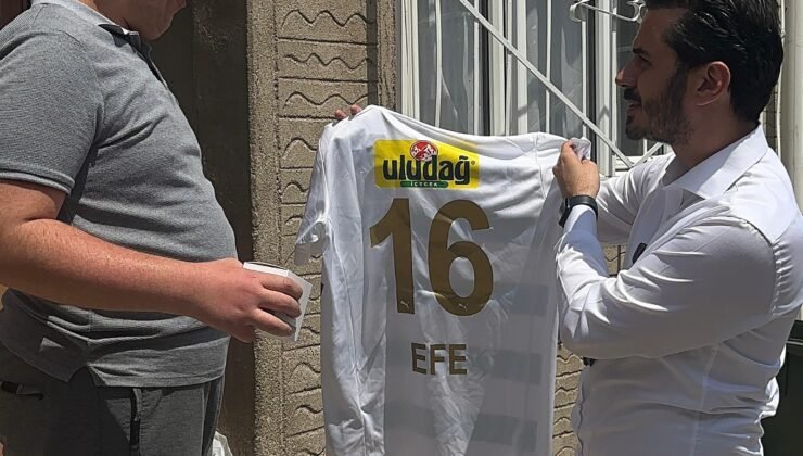 Ak Parti Osmangazi İlçe Başkanı Adnan Kurtuluş’tan Sürpriz