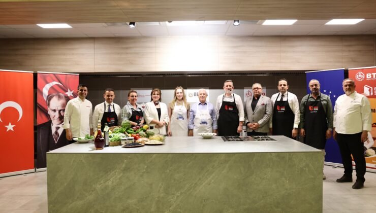 Büyükşehir Belediye Başkanı Mustafa Bozbey ve Seden Bozbey, Obezite ile Mücadele için Mutfağa Girdi