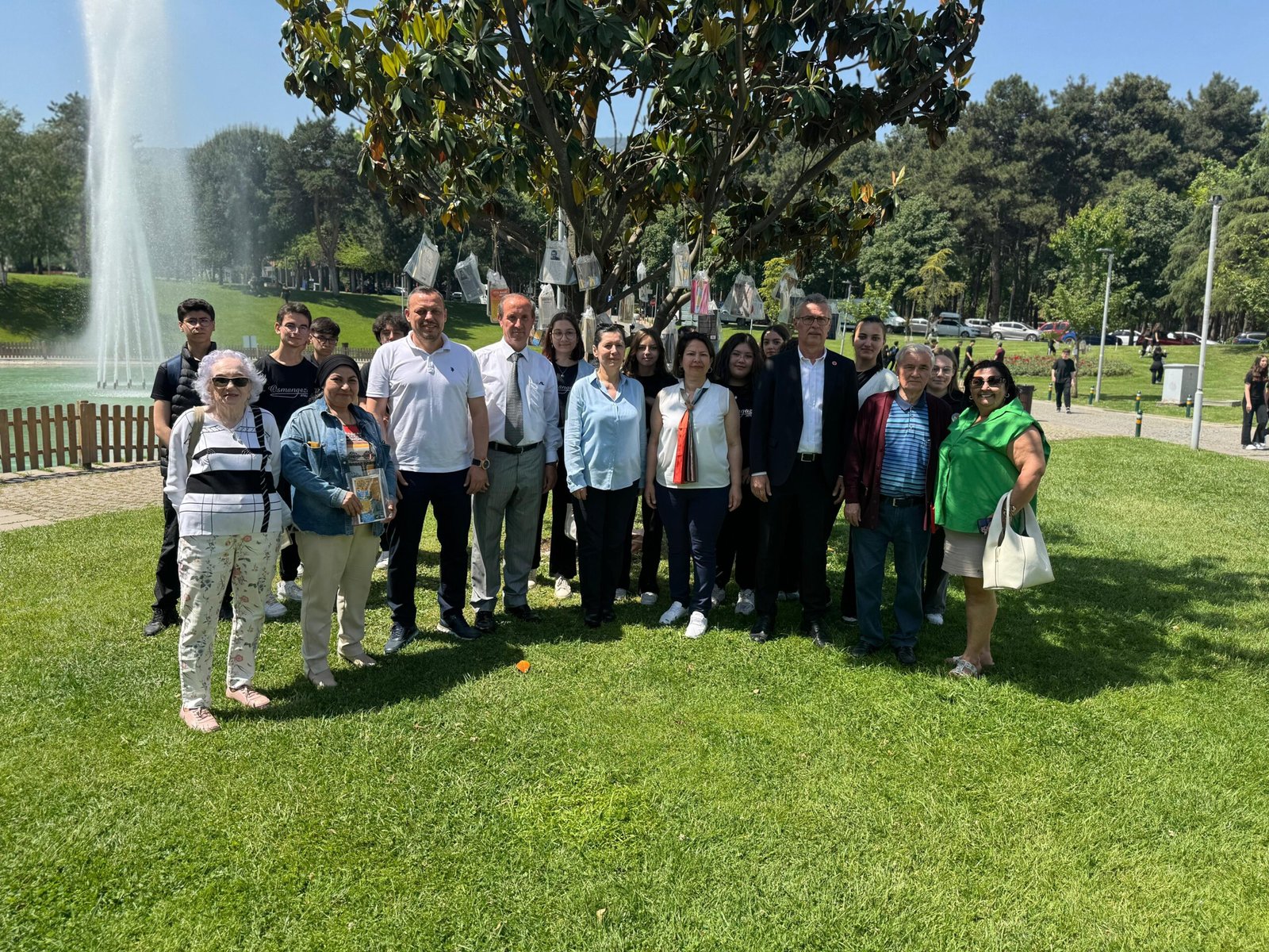Bursa’da ‘Okuduğun Kitabı Getir, Ağaca Dönüşsün’ Projesi