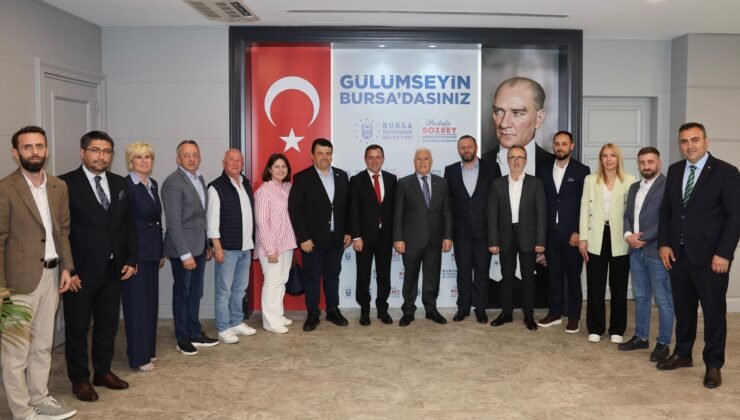 Büyükşehir Belediyesi’nden Studeniçani Belediyesi’ne Çöp Desteği