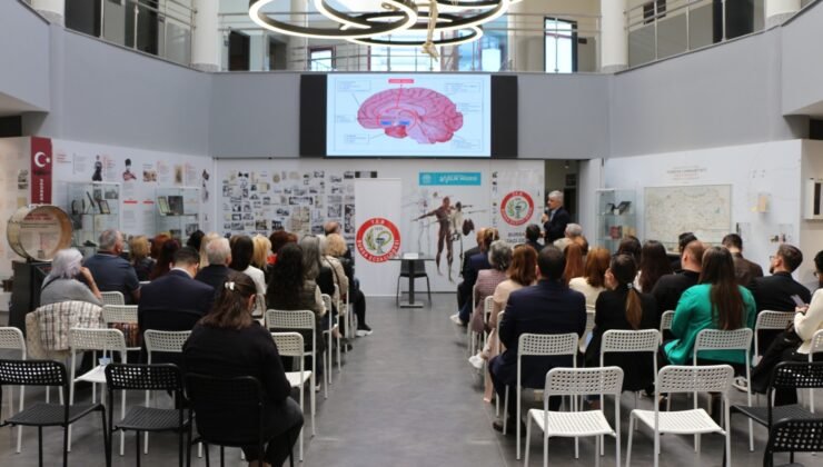 Nilüfer’de Eczacılığın Toplum Sağlığındaki Önemi Anlatıldı