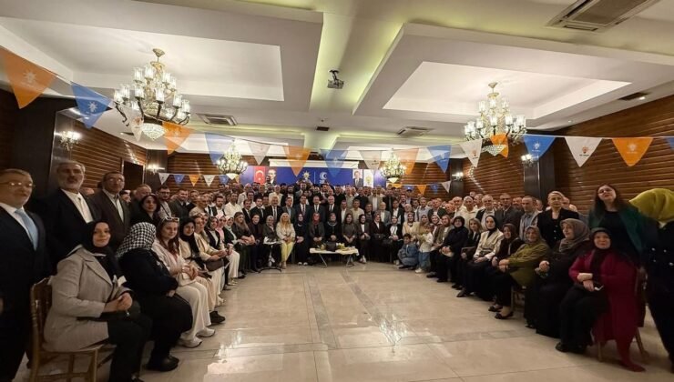 Ak Parti Osmangazi İlçe Dayanışma Meclisi Toplantısı Yoğun Katılımla Gerçekleşti