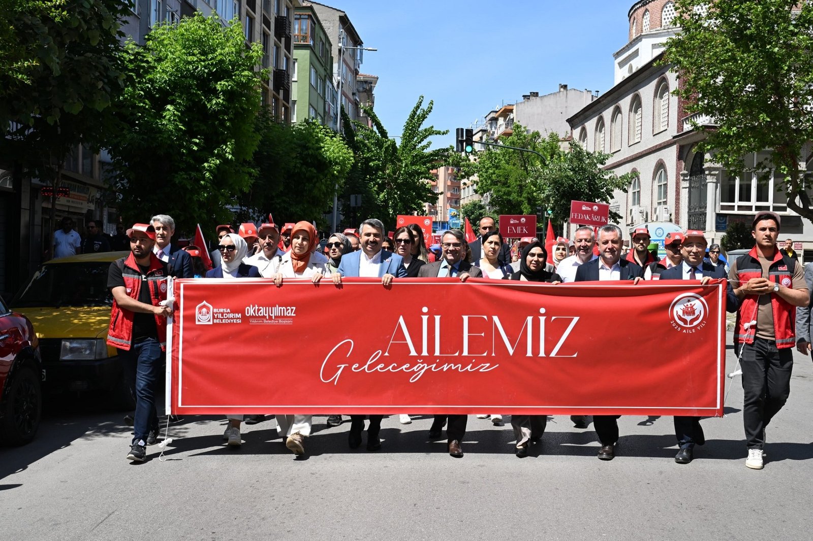 Yıldırım’da Aile için Yürüyüşü Düzenlendi