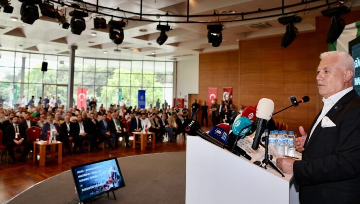 Büyükşehir Belediye Başkanı Mustafa Bozbey, “Stadın Çevresini Yaşam Alanı Haline Çevireceğiz”