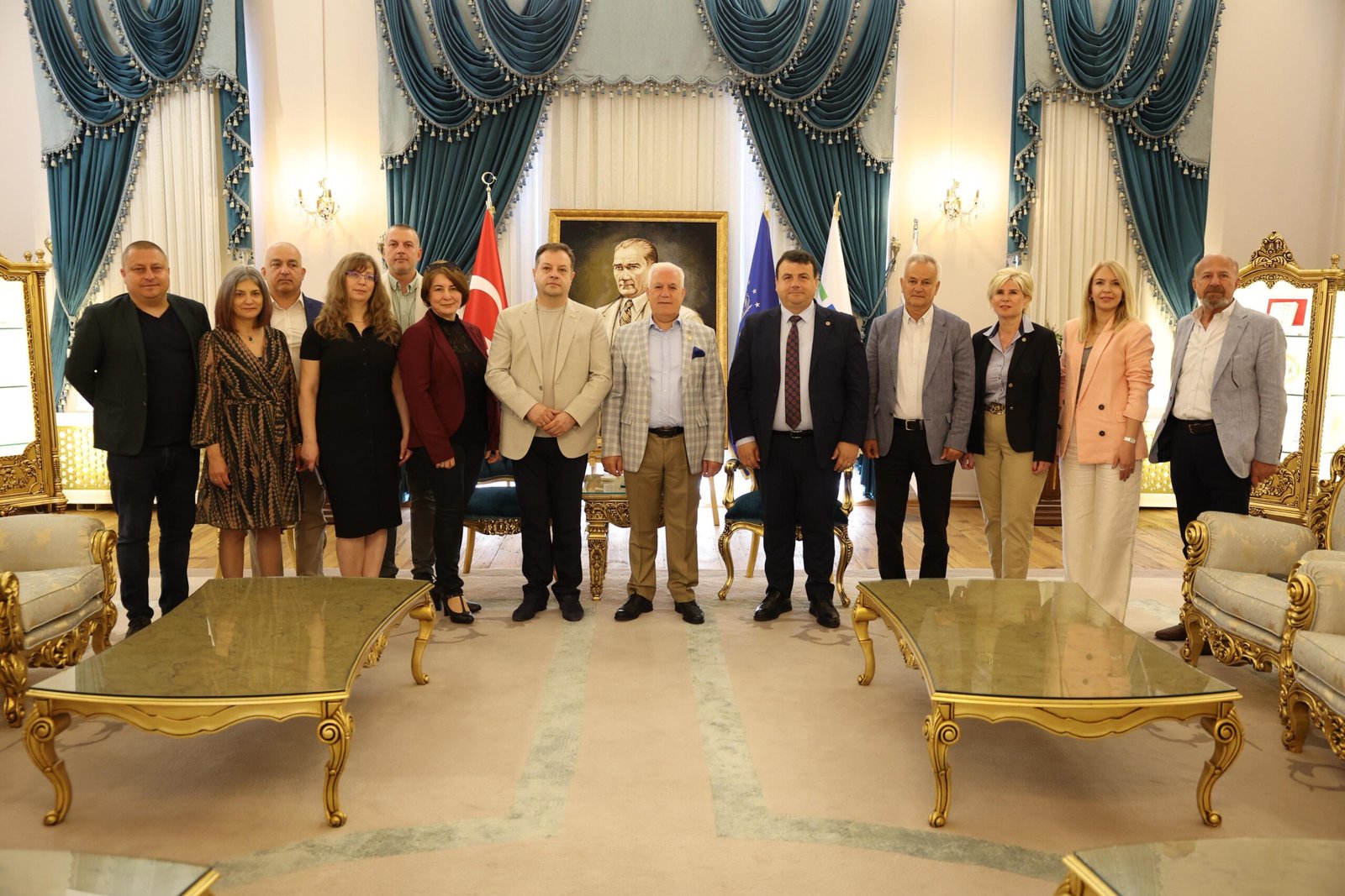 Kardeş Şehir Tırnova’dan Büyükşehir Belediye Başkanı Mustafa Bozbey’e Ziyaret