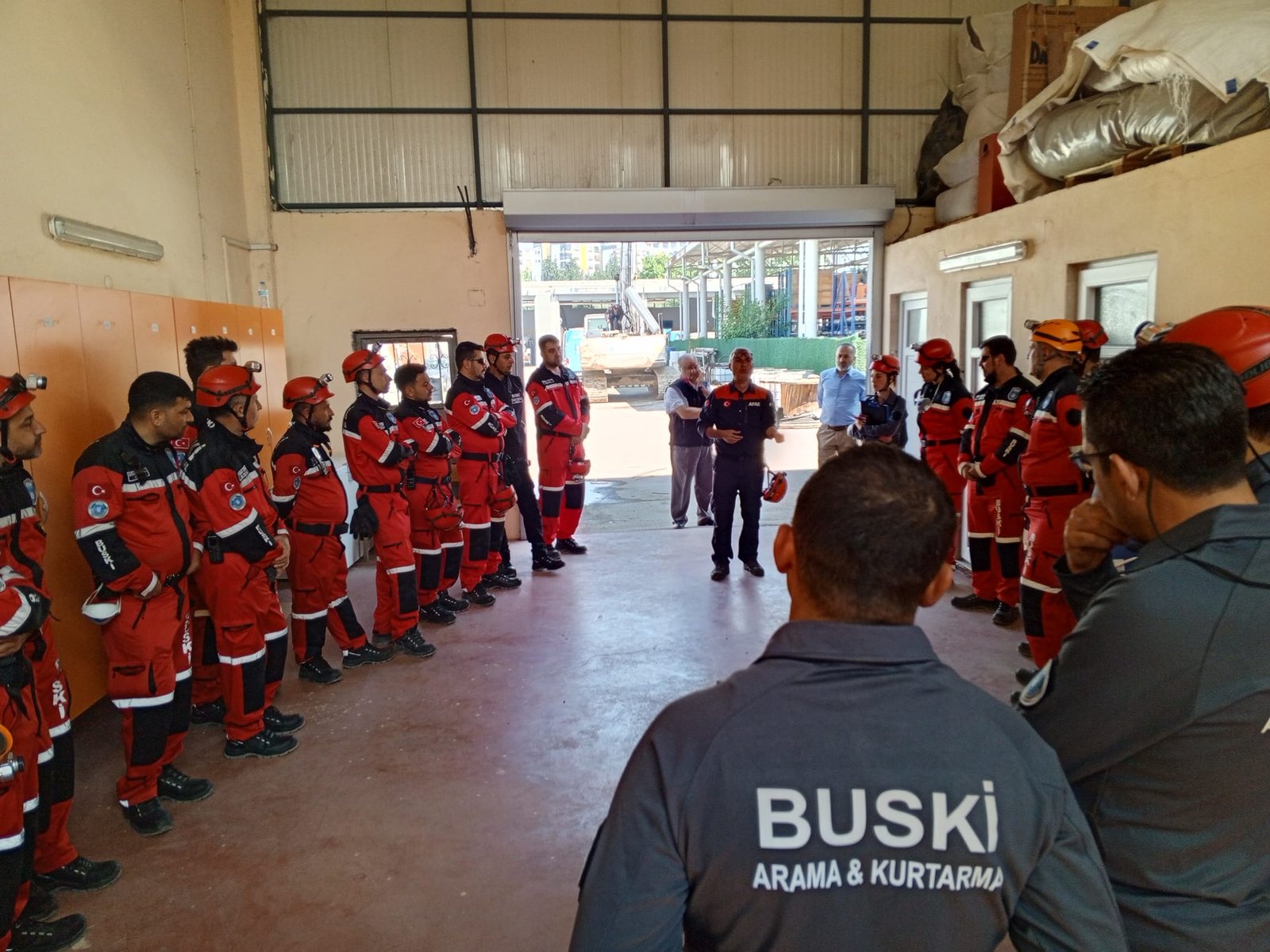BUSKİ Bünyesinde Kurulan Arama ve Kurtarma Ekibi Akredite Oldu