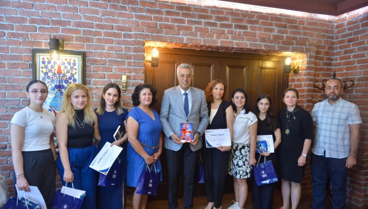 Bursa’da Esnek Oyun Alanı Projesi’yle Çocuklar Öğrenerek Öğrendi