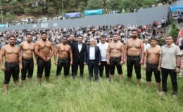 Bursa’da 63. Tarihi Çalı Yağlı Güreşleri Başladı