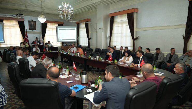 Yenişehir Belediyesi’nde CHP ve İyi Partili Meclisi Üyelerinden Red Oyu