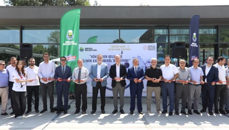 İnegöl Kent Meydanı “TÜBİTAK 4006-6 Bilim Fuarı Festivaline” Ev Sahipliği Yaptı