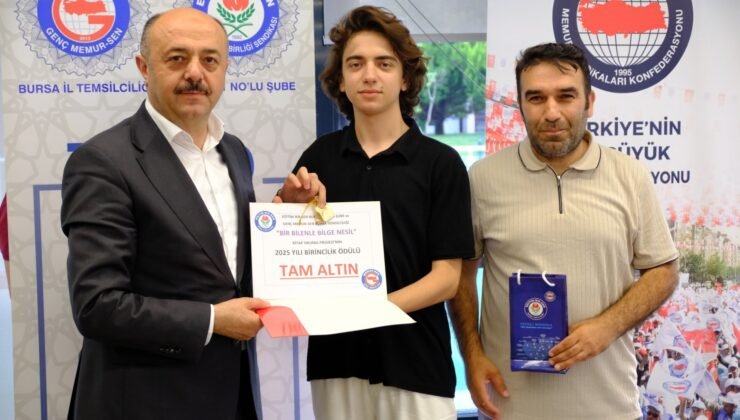 Gençler Kitapla Yarıştı Altınla Ödüllendirildi