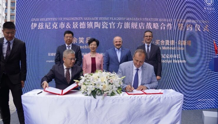 İznik Seramik Sanayi Birliği İmza Töreni İstanbul’da Yapıldı