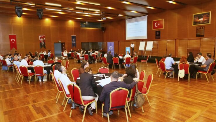 Büyükşehir Belediyesi’nden ‘Bursa Kent Mobilyaları Tasarım Çalıştayı’