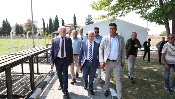 Büyükşehir Belediyesi’nden Mustafakemalpaşa İlçe Stadını Sil Baştan