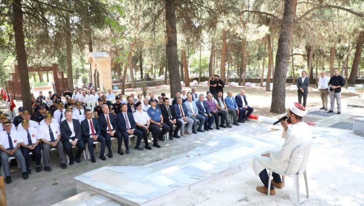 İnegöl’de 15 Temmuz Demokrasi ve Milli Birlik Gününde Şehitler Dualarla Anıldı