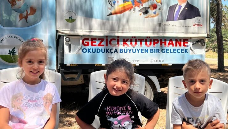 Osmangazi Belediyesi’nin Düzenlediği Gezici Kütüphane Çocukları Masallarla ile Buluşturdu
