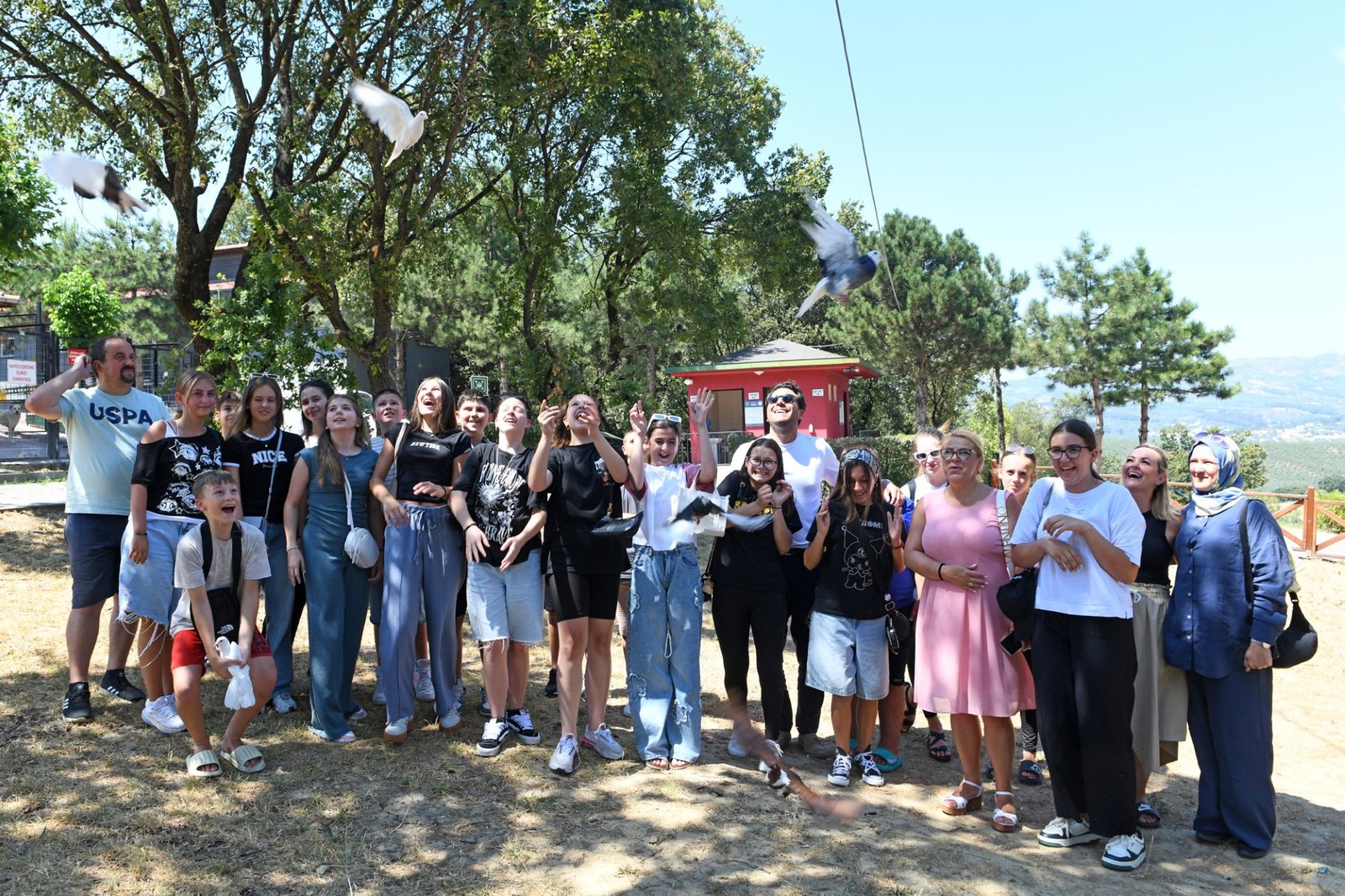 Osmangazi’de Bosnalı Öğrenciler Hayvan Sevgisiyle Buluştu