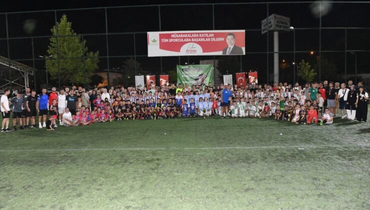 Osmangazi’de Yıldız Cup 2025 Futbol Turnuvası’nda Kupalar Sahiplerini Buldu