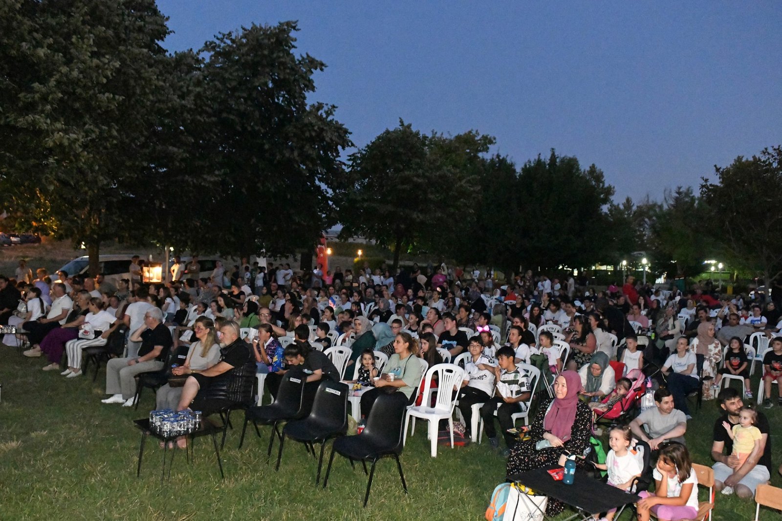 Osmangazi’de Çocuklar Açık Hava Sinemasında Bir Araya Geldi