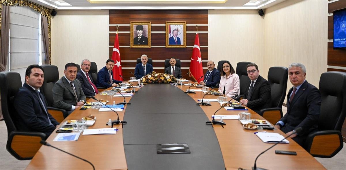 Düzensiz Göçle Mücadele Kapsamında 10. Bölge Koordinasyon Toplantısı Yapıldı