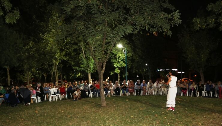 Nilüfer Ataevler Mahallesi’nde Renkli Gece