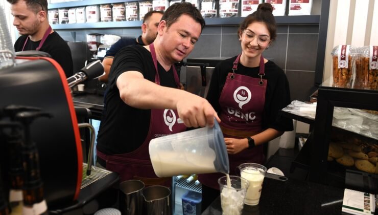 Osmangazi’de Genç Kafe Bir Yılda 320 Bin Genci Ağırladı