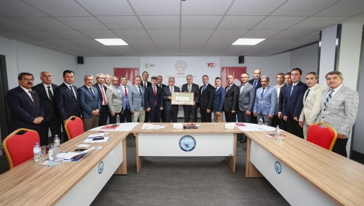 Bursa Valisi Erol Akyıldız Yeni Eğitim-Öğretim Yılının Hazırlıklarını Değerlendirdi