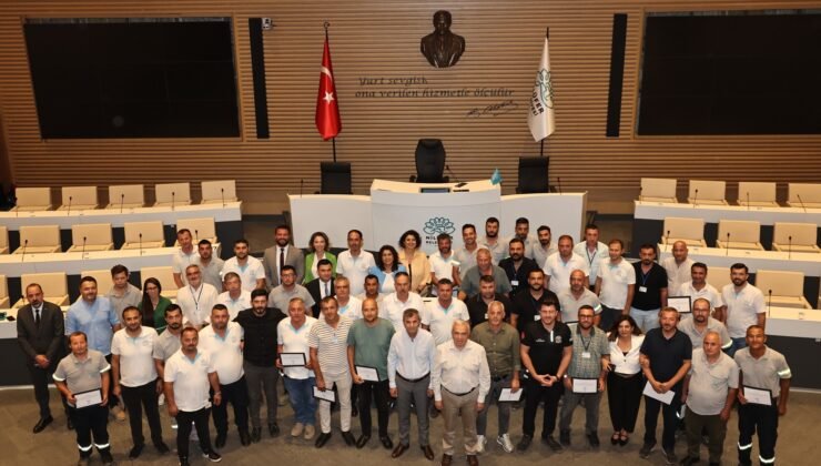 Yangınla Mücadele Eden Nilüfer Belediyesi’nde Görev Alan Ekibe Anlamlı Teşekkür