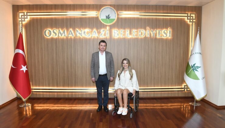 OSMANGAZİ BELEDİYE BAŞKANI ERKAN AYDIN AVRUPA RALLİ ŞAMPİYONASI İÇİN KÜBRA DENİZCİ KESKİN’E BAŞARILAR DİLEDİ