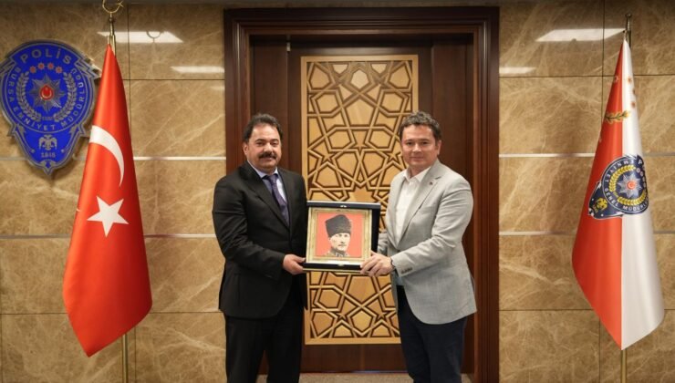 Osmangazi Belediye Başkanı Erkan Aydın’dan İl Emniyet Müdürü Kadir Gökçe’ye Hayırlı Olsun Ziyareti