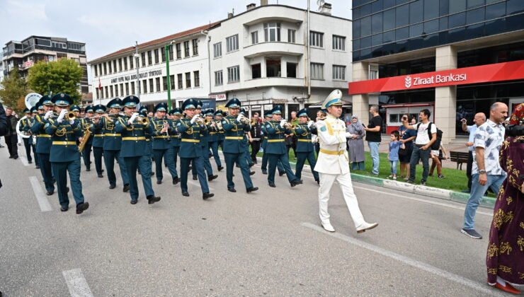 Bursa’da Hem Çok Renkli Hem Çok Sesli Festival