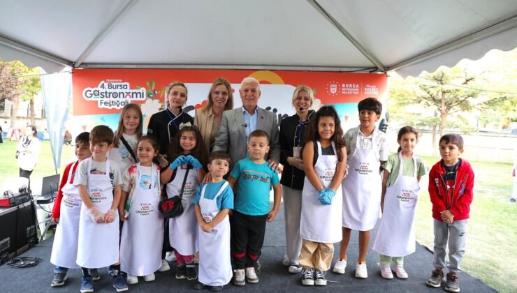 Minik Şeflere Başkan Mustafa Bozbey Amcalarından Alkış