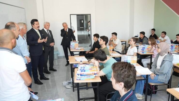 Yenişehir Belediyesi’nden Üniversite Hazırlık Öğrencilerine Eğitim Desteği Sağlıyor