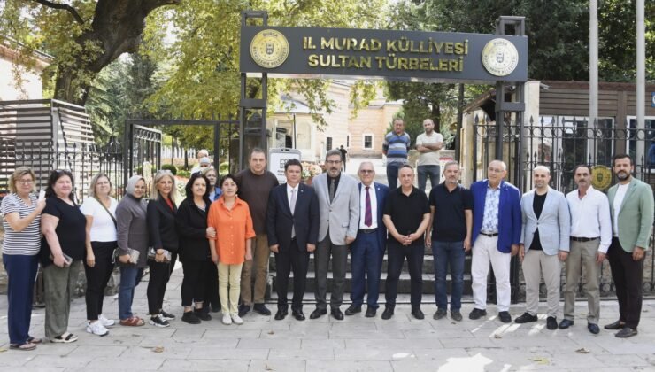 Osmangazi Belediye Başkanı Erkan Aydın Muradiye’de Vatandaşlarla Bir Araya Geldi