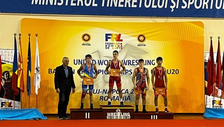 Büyükşehir Belediyespor Güreşçilerinden 2 Madalya