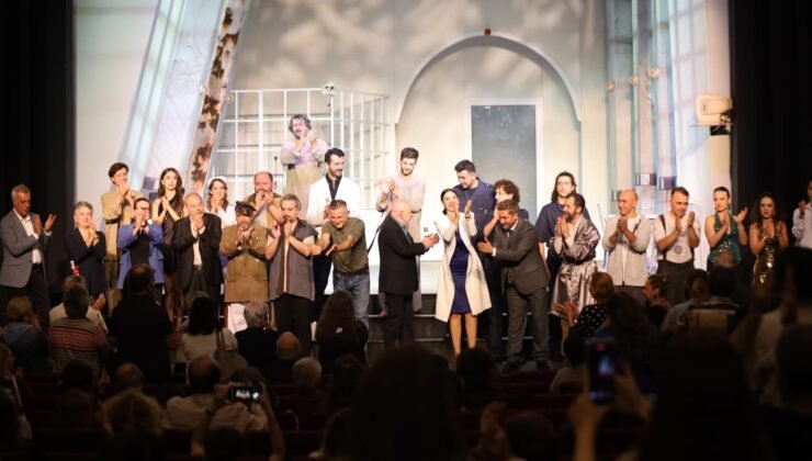 Bursa’da Tiyatro Severlere Güzel Haber