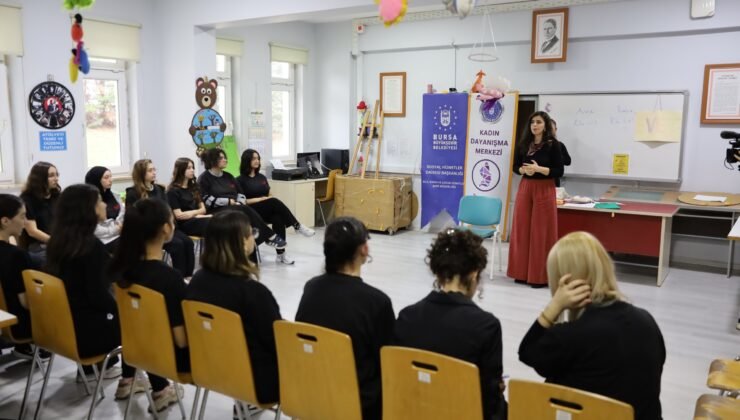 Kadına Yönelik Şiddete Dikkat Çekildi