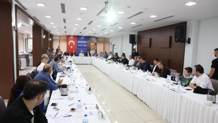 Başkan Mustafa Bozbey Bursa’ya Değer Katanlara teşekkür etti