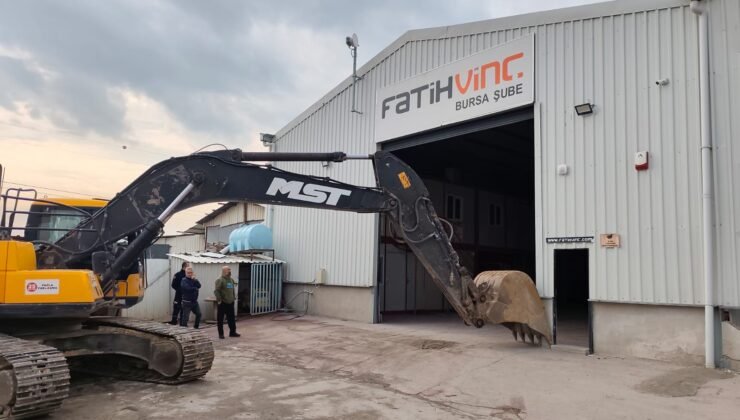 Nilüfer Ürünlü’de 2 Kaçak Yapı Yıkıldı