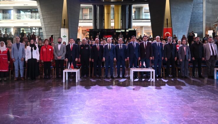 Bursa’da Kızılay Haftasına Coşkulu Başlangıç Yapıldı